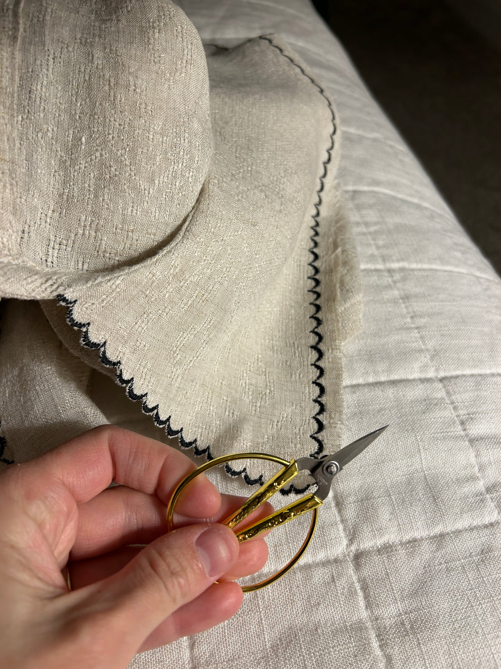 Beth Blouse Collar Expansion | PDF
