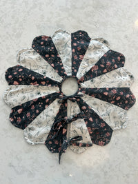 Scalloped Tree Skirt | PDF